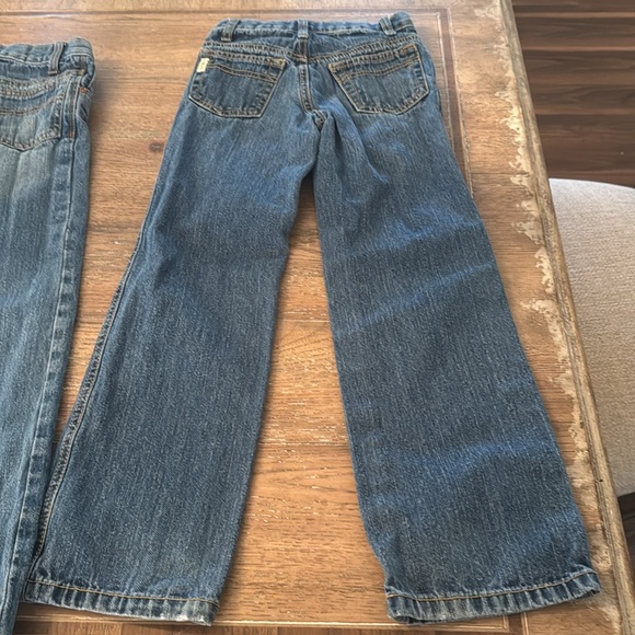 2 Pairs of Cinch size 8s Jeans - Picture 4 of 5